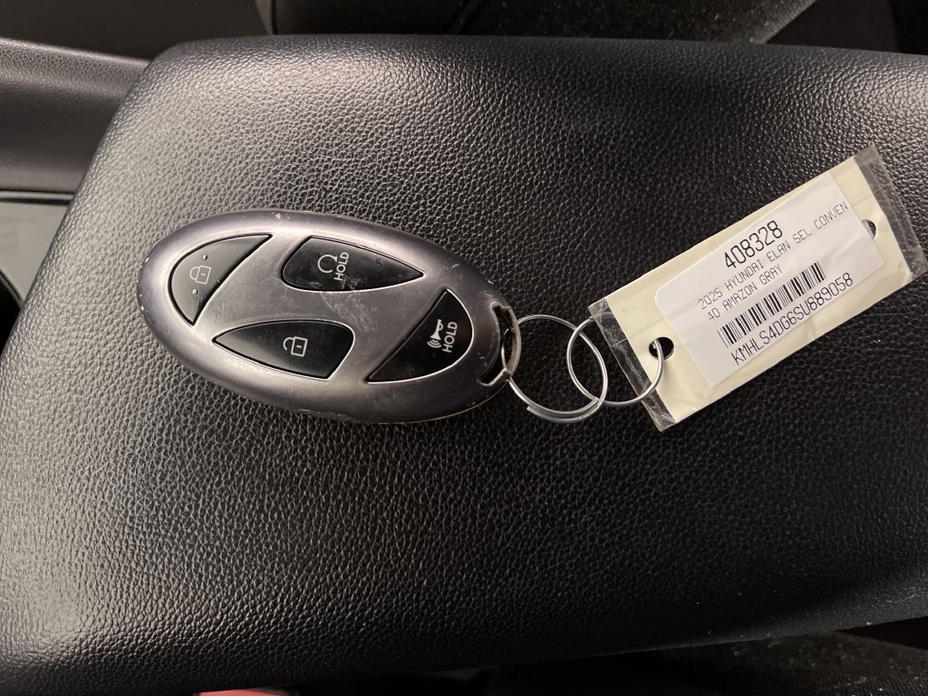 Certified 2025 Hyundai Elantra SEL FWD image 27