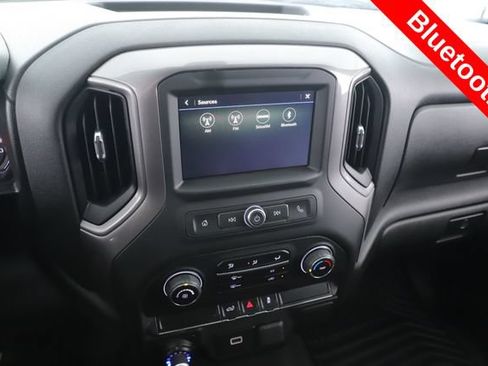 Used 2019 Chevrolet Silverado 1500 Custom w/ Custom Value Package AWD/4WD image 4
