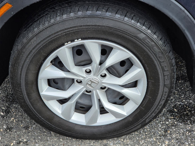 Used 2025 Honda CR-V LX image 19