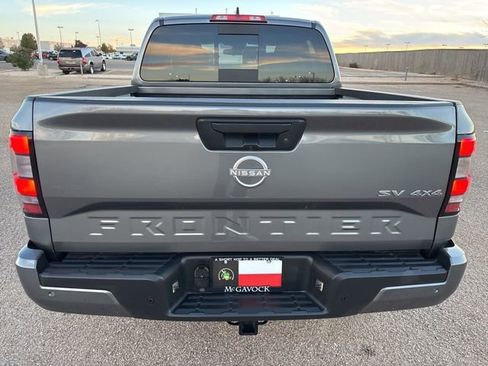 Certified 2024 Nissan Frontier SV w/ SV Convenience Package image 5
