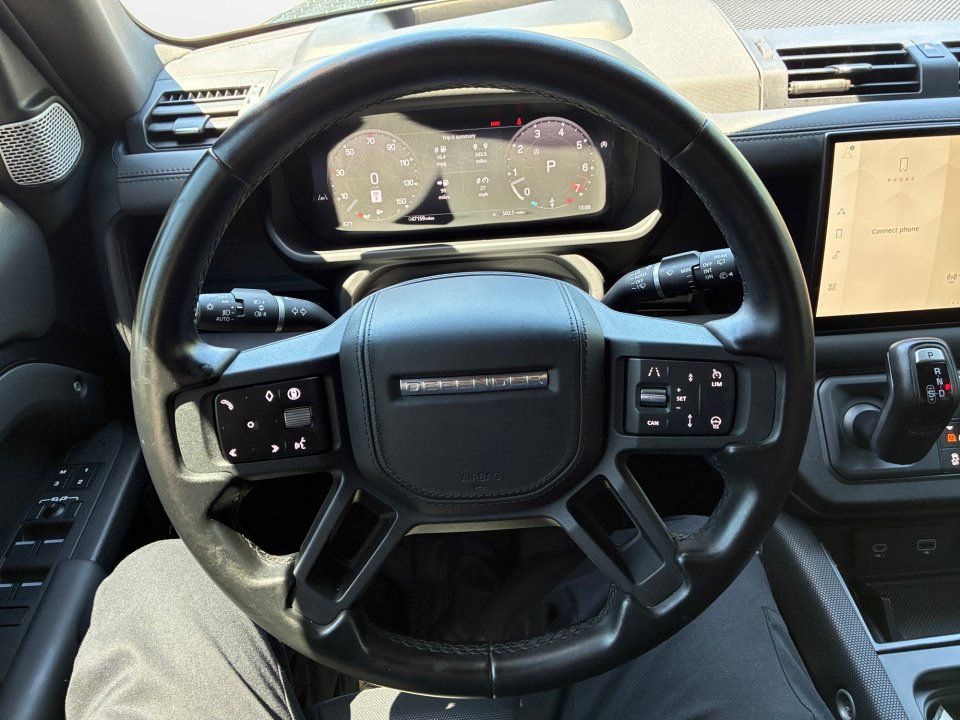 Certified 2024 Land Rover Defender 130 Outbound AWD/4WD image 10