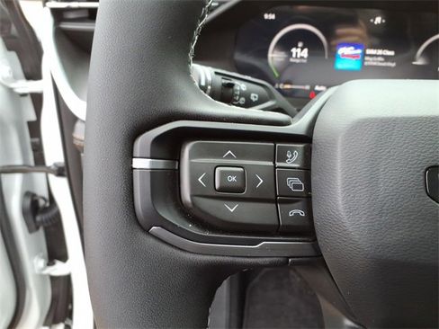 New 2026 Jeep Cherokee Overland image 19