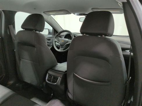 Used 2023 Chevrolet Malibu LT image 19