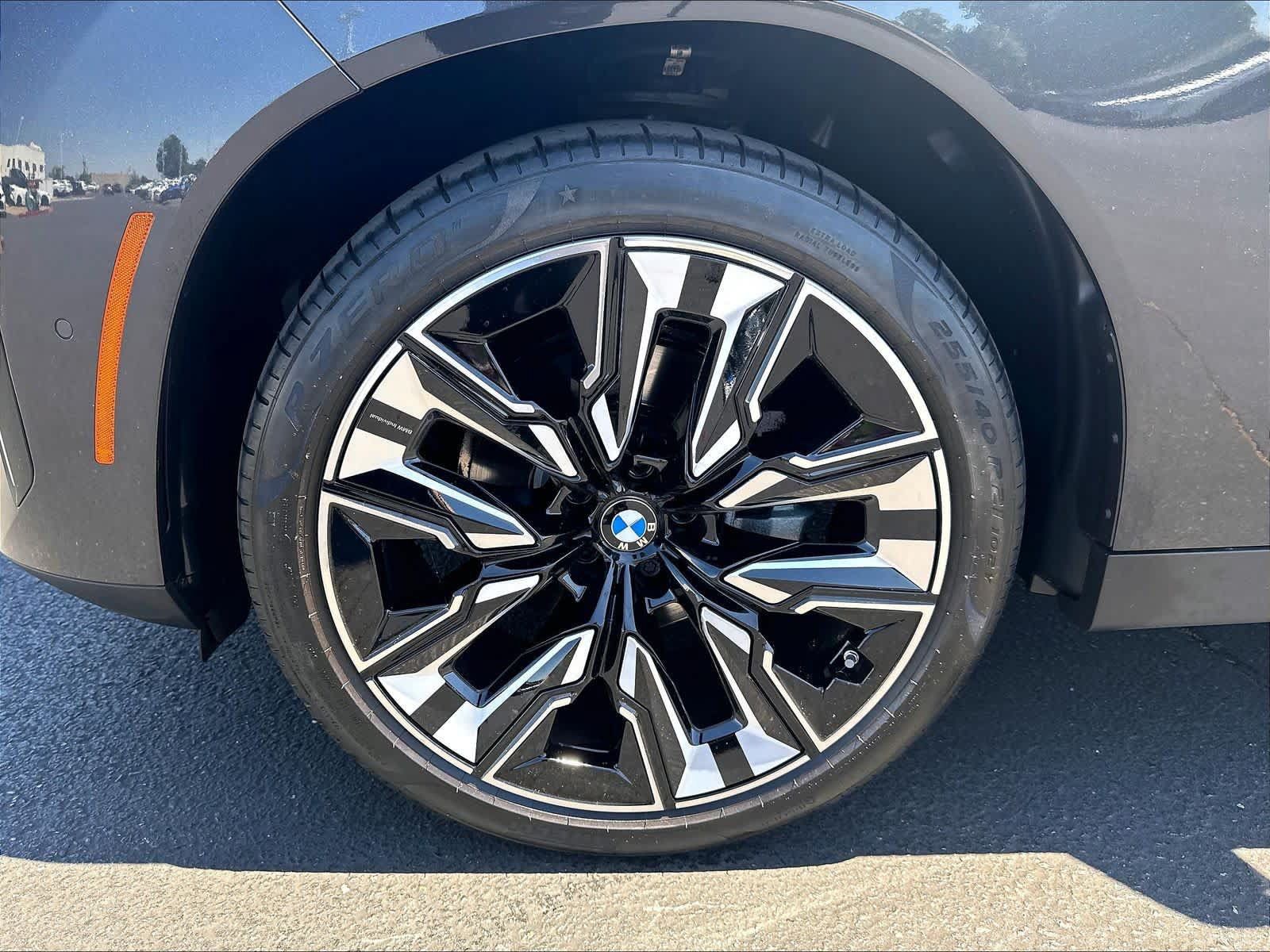 Used 2025 BMW X3 xDrive30i w/ Convenience Package AWD/4WD image 35
