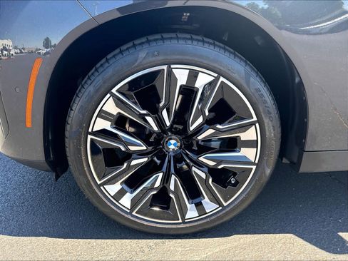 Used 2025 BMW X3 xDrive30i w/ Convenience Package AWD/4WD image 35