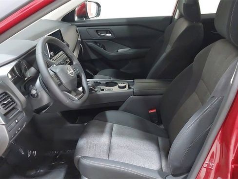 Used 2026 Nissan Rogue SV w/ Cold Weather Package image 20