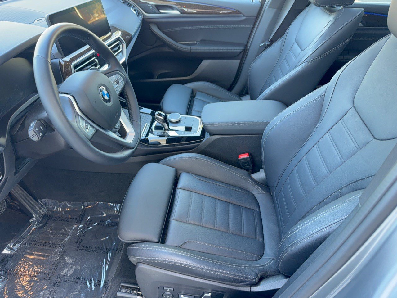 Used 2024 BMW X3 sDrive30i w/ Premium Package RWD image 5
