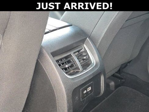 Used 2019 Chevrolet Blazer LT AWD/4WD image 8