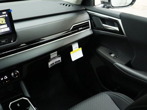 New 2026 Mitsubishi Outlander ES FWD image 21