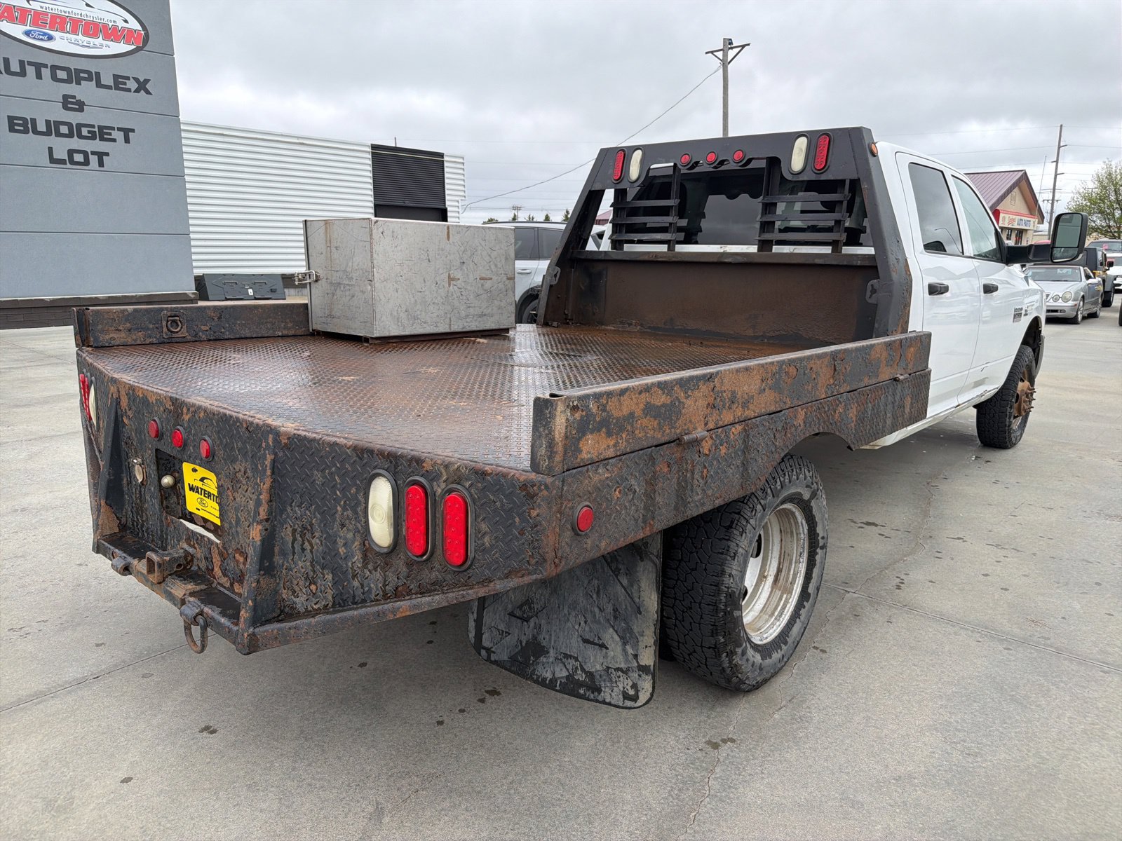 Used 2012 RAM 3500 ST w/ ST Decor Group AWD/4WD image 7