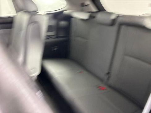 Certified 2024 Toyota Highlander XLE FWD image 29