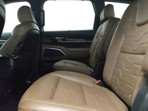 Used 2022 Kia Telluride SX w/ SX Prestige Package AWD/4WD image 18