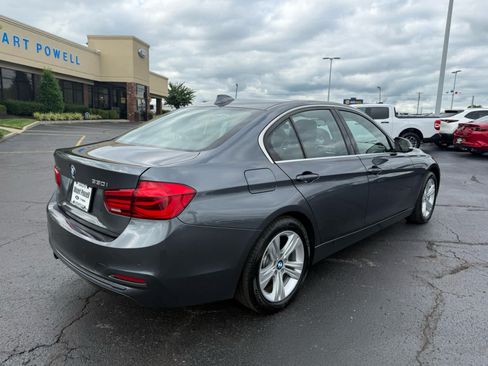 Used 2017 BMW 330i xDrive Sedan AWD/4WD image 20