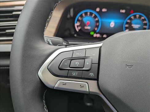 New 2026 Volkswagen Atlas SE image 13