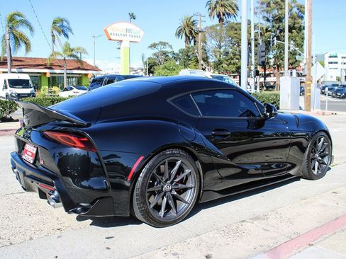 Used 2024 Toyota Supra Premium w/ Driver Assist Package image 6