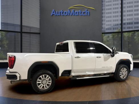 Used 2023 GMC Sierra 2500 Denali w/ Denali Ultimate Package AWD/4WD image 12