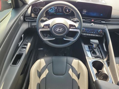 New 2026 Hyundai Elantra Limited image 10