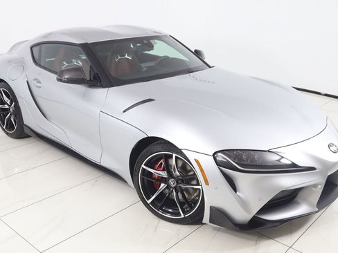 Used 2022 Toyota Supra Premium w/ Driver Assist Package RWD image 17