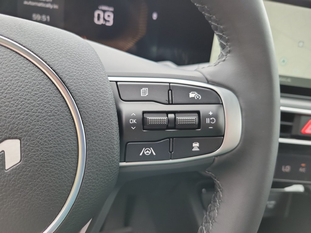 New 2026 Kia K5 GT-Line w/ GT-Line Premium Package FWD image 23
