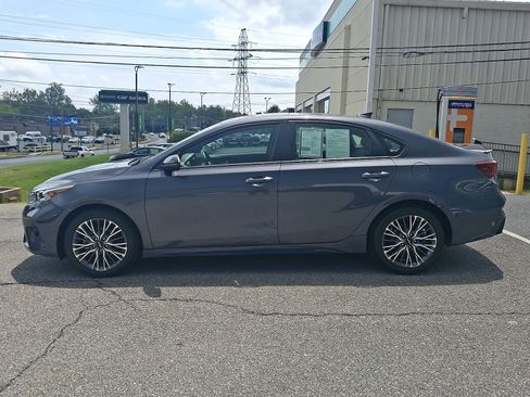 Used 2024 Kia Forte GT-Line w/ GT-Line Premium Package FWD image 7