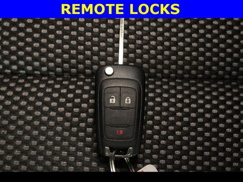 Used 2017 Chevrolet Equinox LS image 6