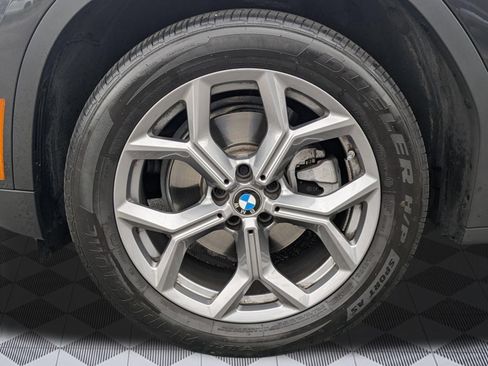 Used 2024 BMW X3 sDrive30i w/ Convenience Package RWD image 9