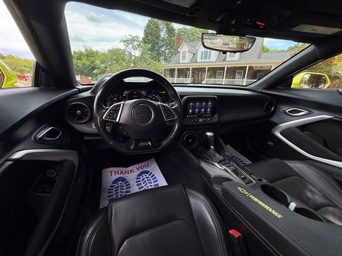 Used 2021 Chevrolet Camaro SS RWD image 60
