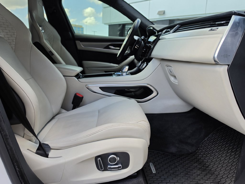 Used 2024 Jaguar F-PACE R-Dynamic S AWD/4WD image 30