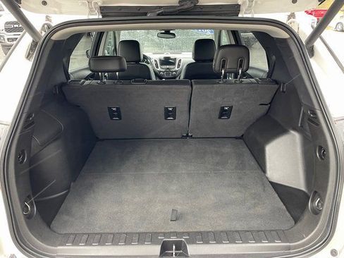 Used 2019 Chevrolet Equinox Premier image 17