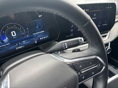 Used 2025 Chevrolet Equinox LT image 37