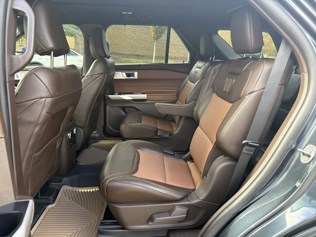 Used 2024 Ford Explorer King Ranch w/ Technology Package AWD/4WD image 22