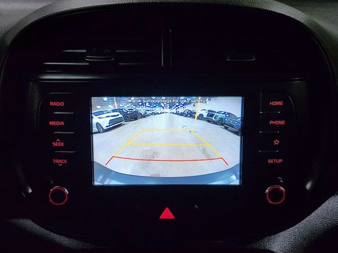 Used 2021 Kia Soul LX image 35