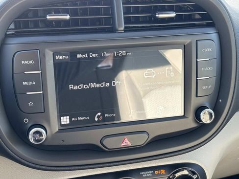 New 2025 Kia Soul LX image 27