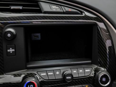 Used 2019 Chevrolet Corvette ZR1 RWD image 91