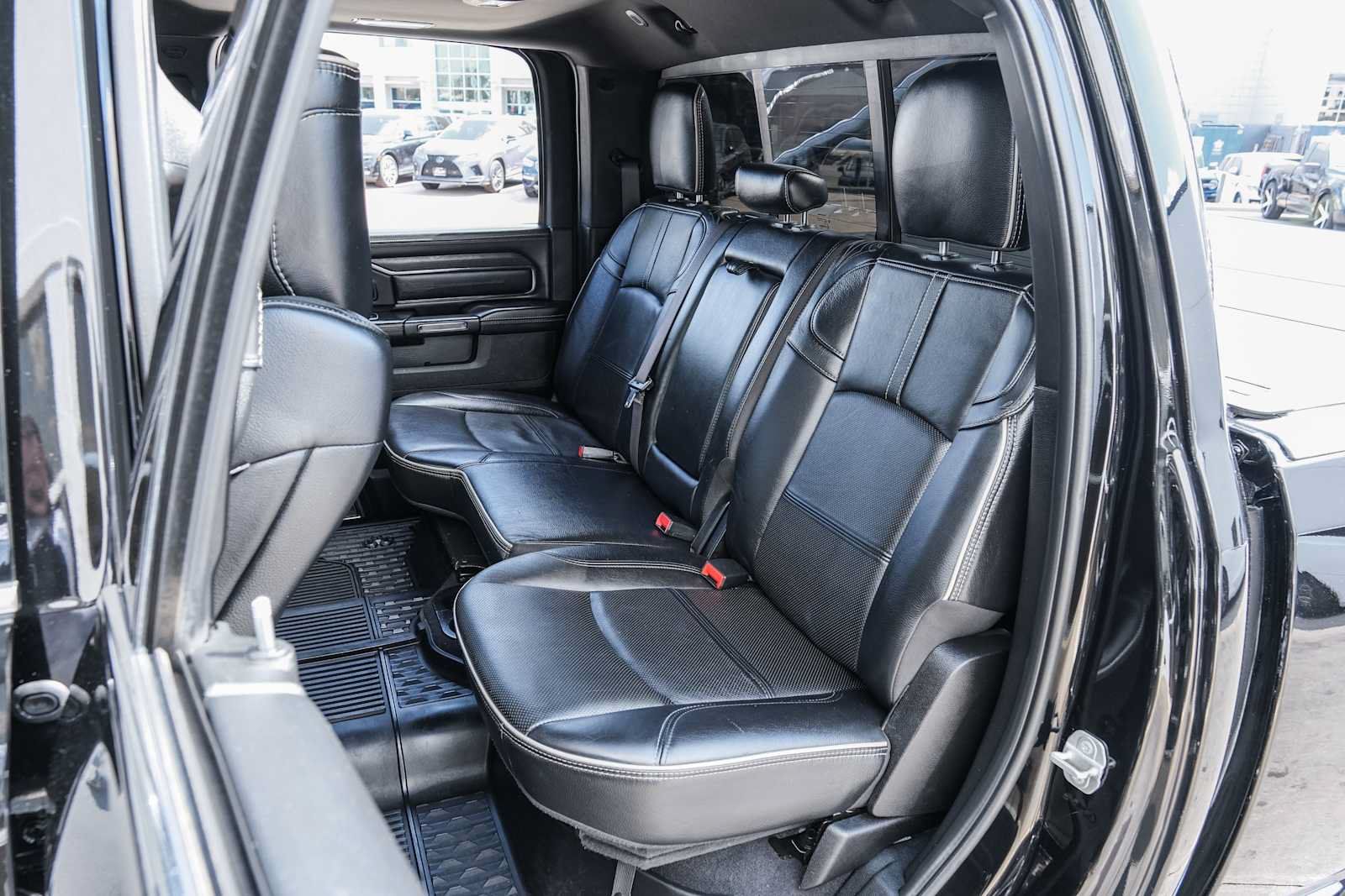 Used 2022 RAM 2500 Limited AWD/4WD image 31