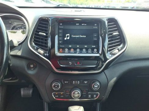Used 2020 Jeep Cherokee Limited AWD/4WD image 9