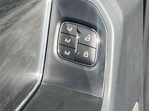 New 2025 Ford F150 Lariat w/ Equipment Group 501A Mid image 23