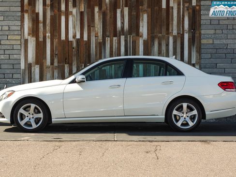 Used 2014 Mercedes-Benz E 350 4MATIC Sedan image 3