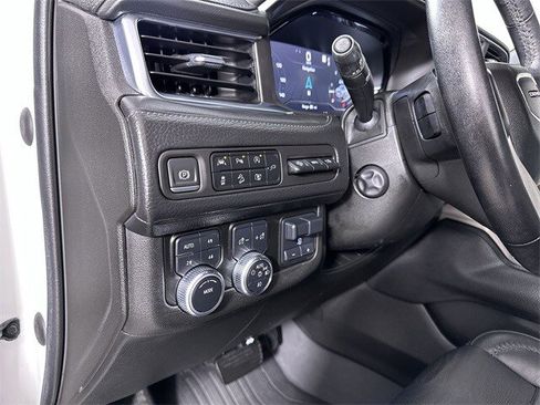 Used 2022 GMC Yukon XL Denali w/ Max Trailering Package image 18