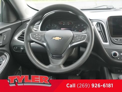Used 2024 Chevrolet Malibu LT FWD image 43
