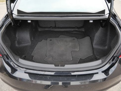 Used 2024 Chevrolet Malibu LT FWD image 18