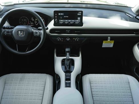 Certified 2026 Honda HR-V LX image 26