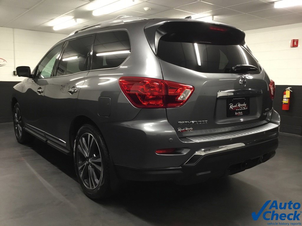 Used 2020 Nissan Pathfinder Platinum AWD/4WD image 10
