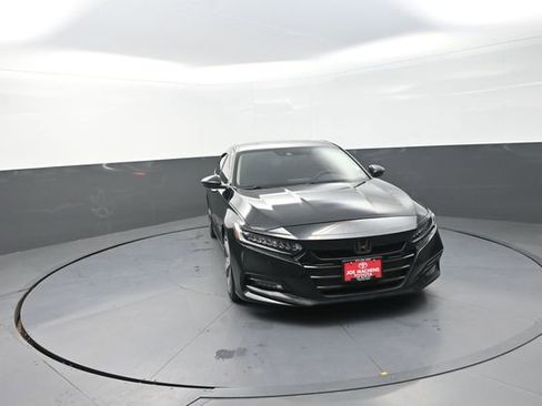 Used 2019 Honda Accord Touring image 47