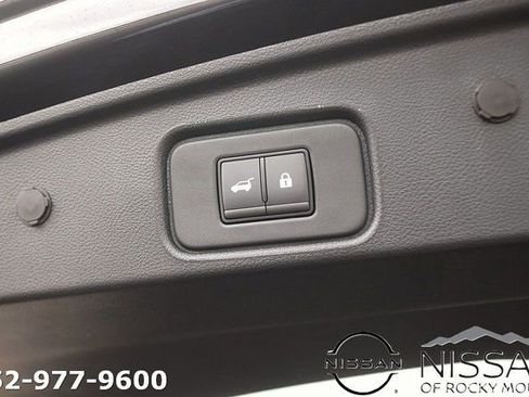 New 2026 Nissan Pathfinder SV image 17