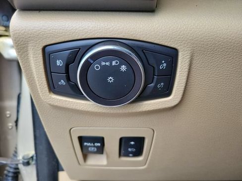 Used 2018 Ford F150 XLT w/ Equipment Group 302A Luxury RWD image 24
