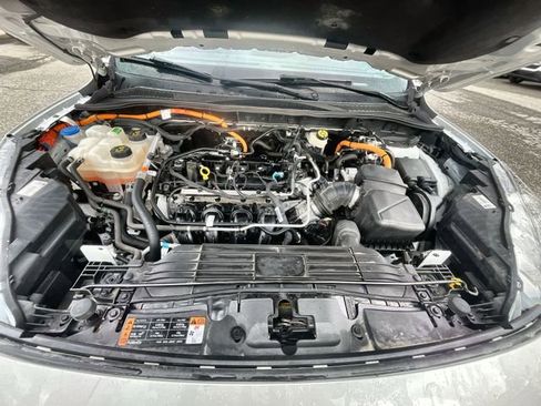 Used 2020 Ford Escape Titanium w/ Titanium Premium Package 2.0 image 20