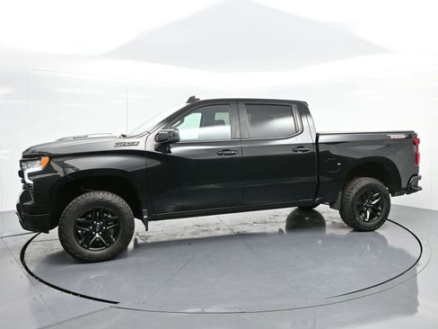 Used 2023 Chevrolet Silverado 1500 LT Trail Boss w/ Protection Package image 4