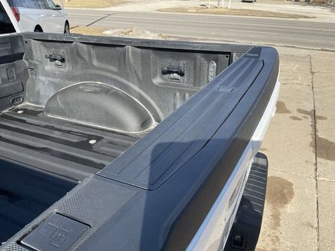 Used 2021 Ford F150 Lariat w/ Equipment Group 502A High image 6