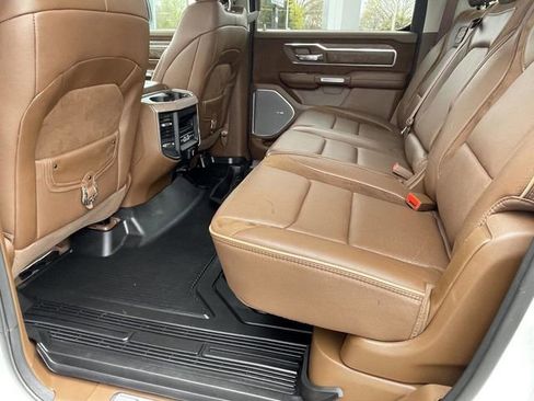 Used 2022 RAM 1500 Limited AWD/4WD image 12